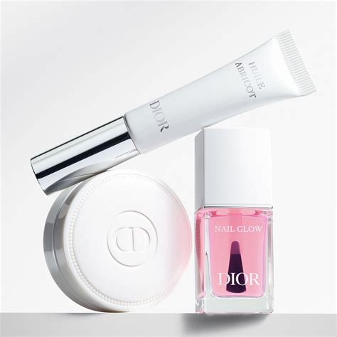 DIOR Crème Abricot Strengthening Nail Care .